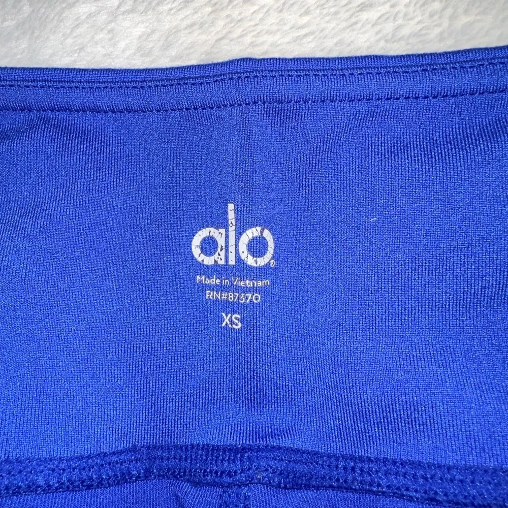 Electric Blue Alo Leggings‎